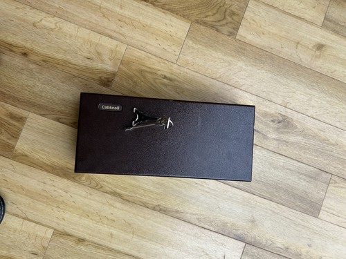 Gun clamp cabinet - gun,