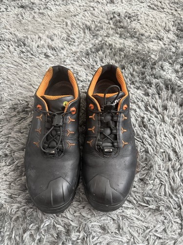 Uvex black width leather - 2,