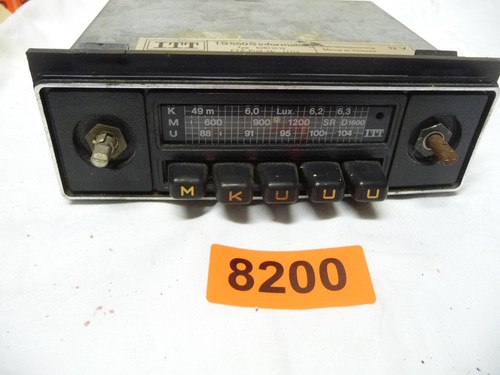 8200 vintage car radio - 8200.,