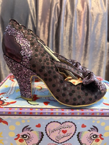 New irregular choice - new,