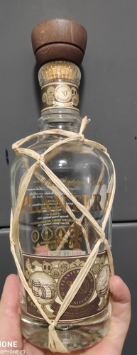 Plantation rum empty - -,
