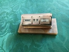 Vintage Perpetual Desk Top Calendar Vgc