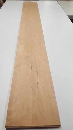 Flame birch wood veneer 1 - flame,