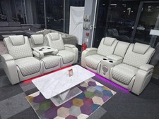 Malaga 3 + 2 (Music)