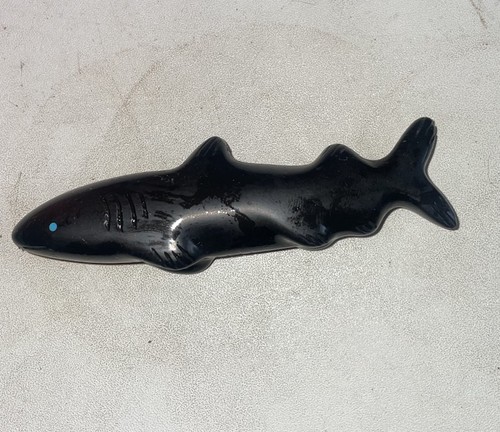 Zuni fetish shark carving jet - fetish,