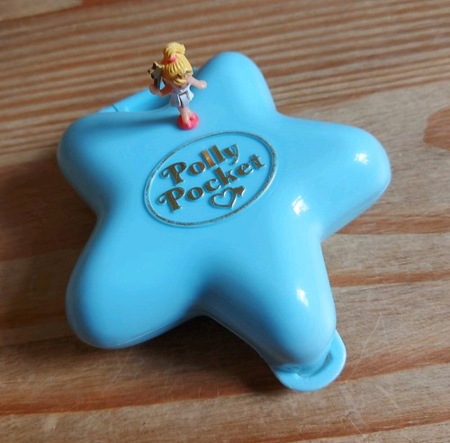 Vintage polly pocket fashion - polly,