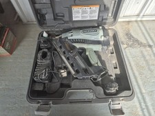 Hitachi Cordless Gas Clipped Head - NR90GC2
