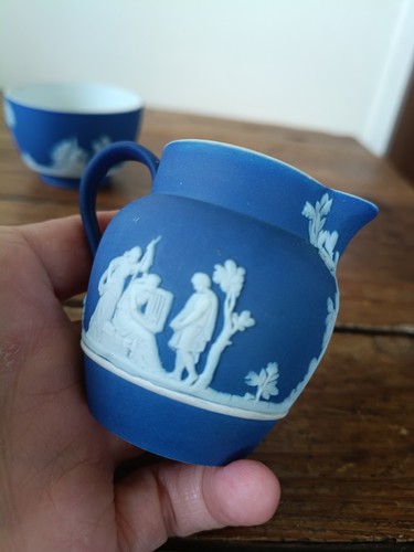 Antique vintage wedgwood - wedgwood, dark