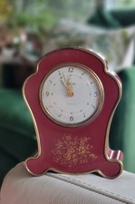 Swiza Mignon Red Floral Mantel