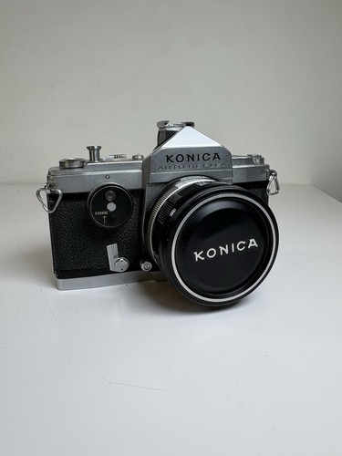 Konica auto reflex camera - auto-reflex,