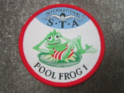 Pool frog swimming sport - pool,