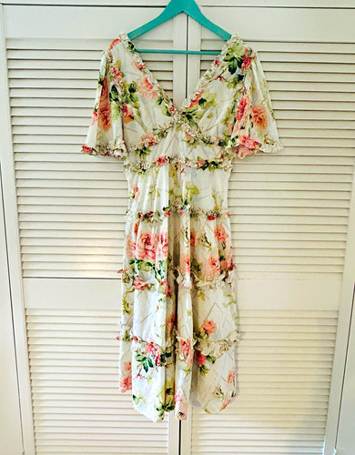 Needle thread floral ruffle - thread,