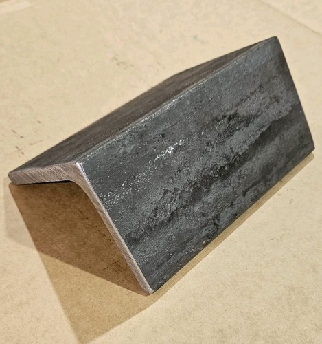 Mild steel cleats 100x75x8mm - steel,