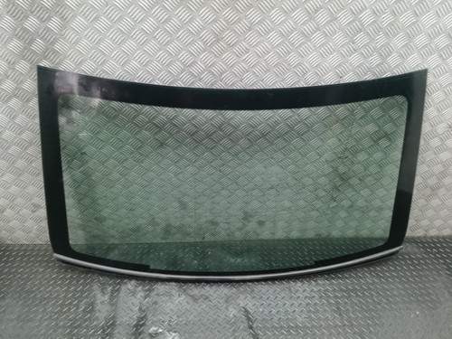 Mercedes class glass window - mercedes,