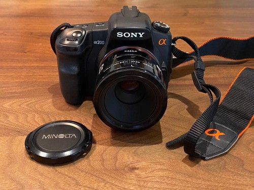 Sony α200 dslr - camera, 10.2mp