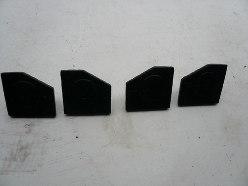 Daimler sp250 handbrake pads - daimler,