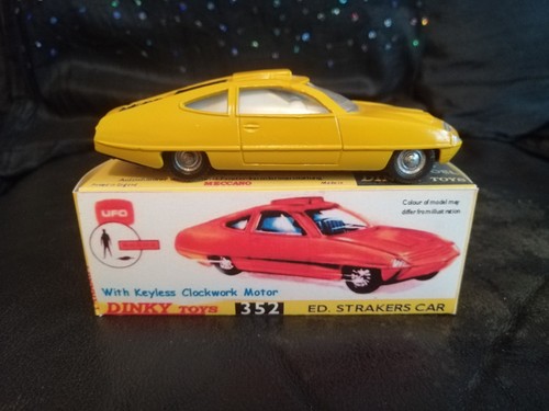 Dinky 352 strakers car - 352, ed