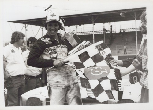 Darrell waltrip darlington - waltrip,