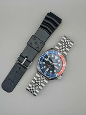 Seiko 7S26-0030 SKX013 Diver's Pepsi Bezel Automatic Watch Made in Japan (MINT)