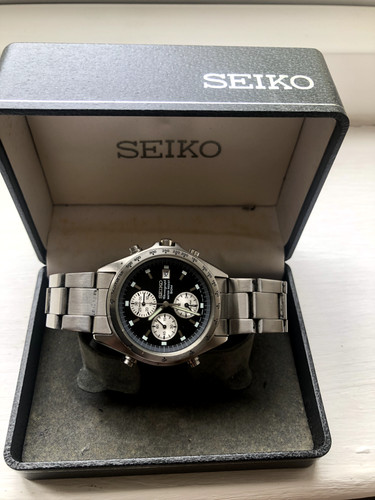 Seiko quartz chrono - , reverse