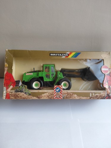 Britains farm toys - britains,