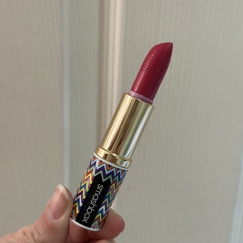 Smashbox legendary lipstick - be,