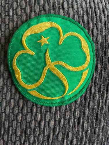Girlguiding rwinbow old style - old,