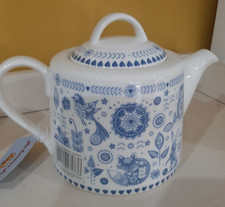 Queens by Churchill - The