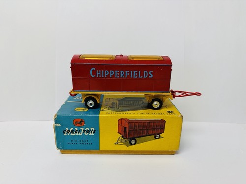 Corgi toys 1123 chipperfields - corgi,
