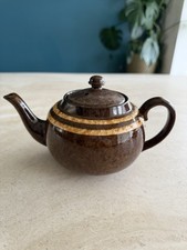Vintage brown betty - brown, striped