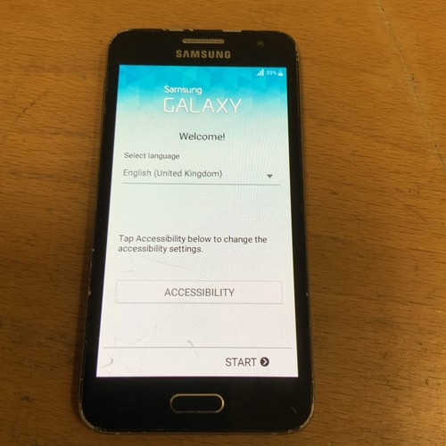 Samsung galaxy 16gb cracked - a3,