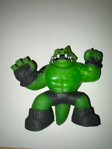 Rock jaw crocodile heroes - crocodile, of