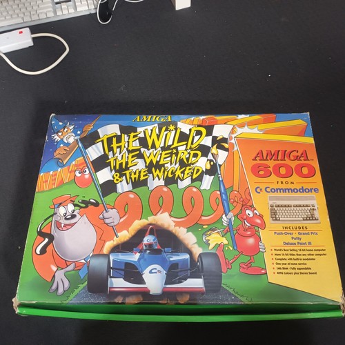 Commodore amiga a600 - amiga,