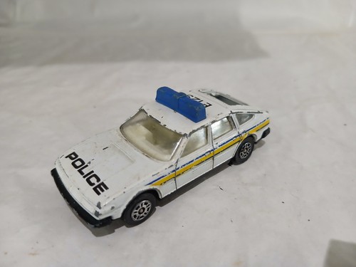 Corgi police rover 3500 - rover,