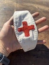 WWI War & Cross Nurse Badge