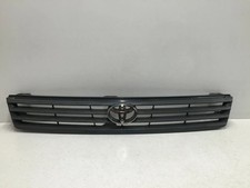 1999-2006 TOYOTA HIACE FRONT BUMPER GRILLE 53111-26320