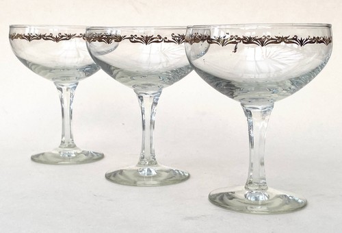 Vintage champagne coupe - vintage,