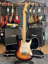 Fender American Standard Stratocaster 3-Color Sunburst 2004 Electric Guitar