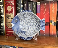 PARLANE CERAMIC BLUE/WHITE FISH BOWL