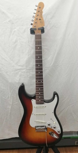 S500cfs electric guitar - g&l,
