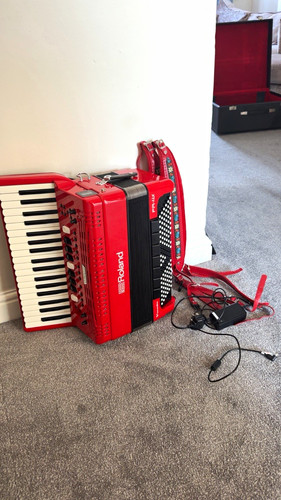 Roland accordion red - v-accordion,