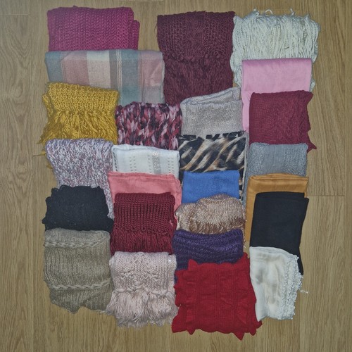 5kg scarves bundle - scarves, 25