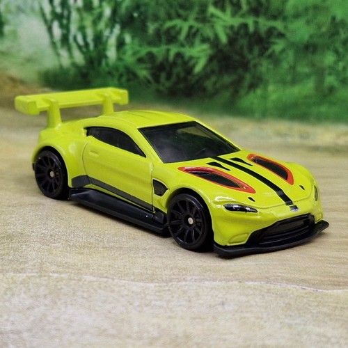 Hot wheels aston martin - wheels,