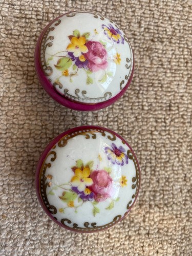Vintage porcelain door knobs - vintage,
