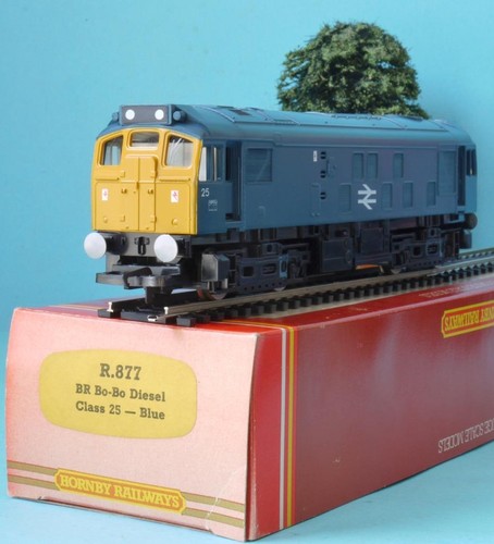 Hornby class r877 blue - 25, br