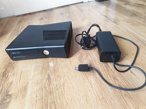 Microsoft xbox 360 slim 250gb - slim,