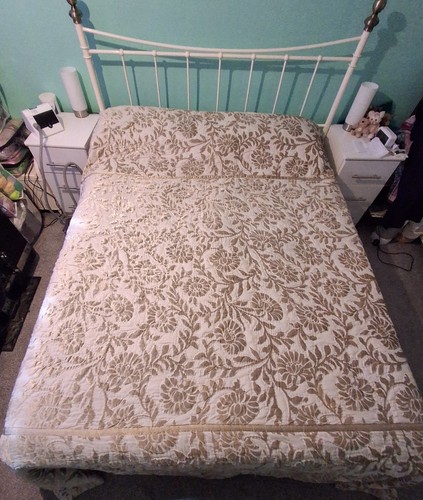 Laura ashley king size - laura,
