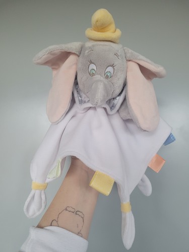 Disney store dumbo - store, comforter
