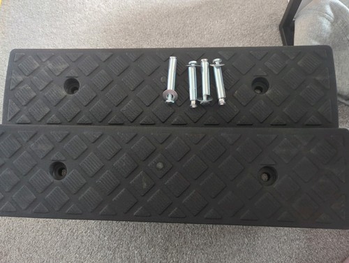 50cm heavy duty rubber kerb - 2x,