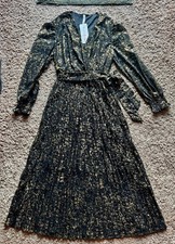 NWT $72 XL OR XXL GOLD &